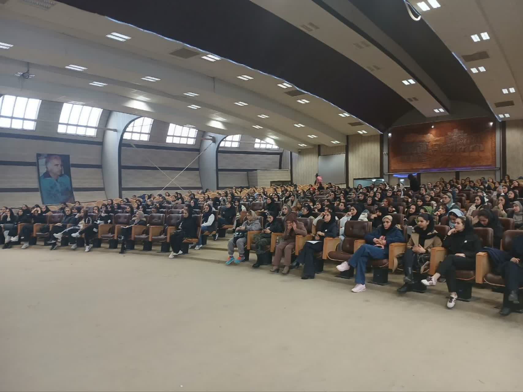 برگزاری دوره بازآموزی مربیان درجه 3 بدنسازی و فیتنس